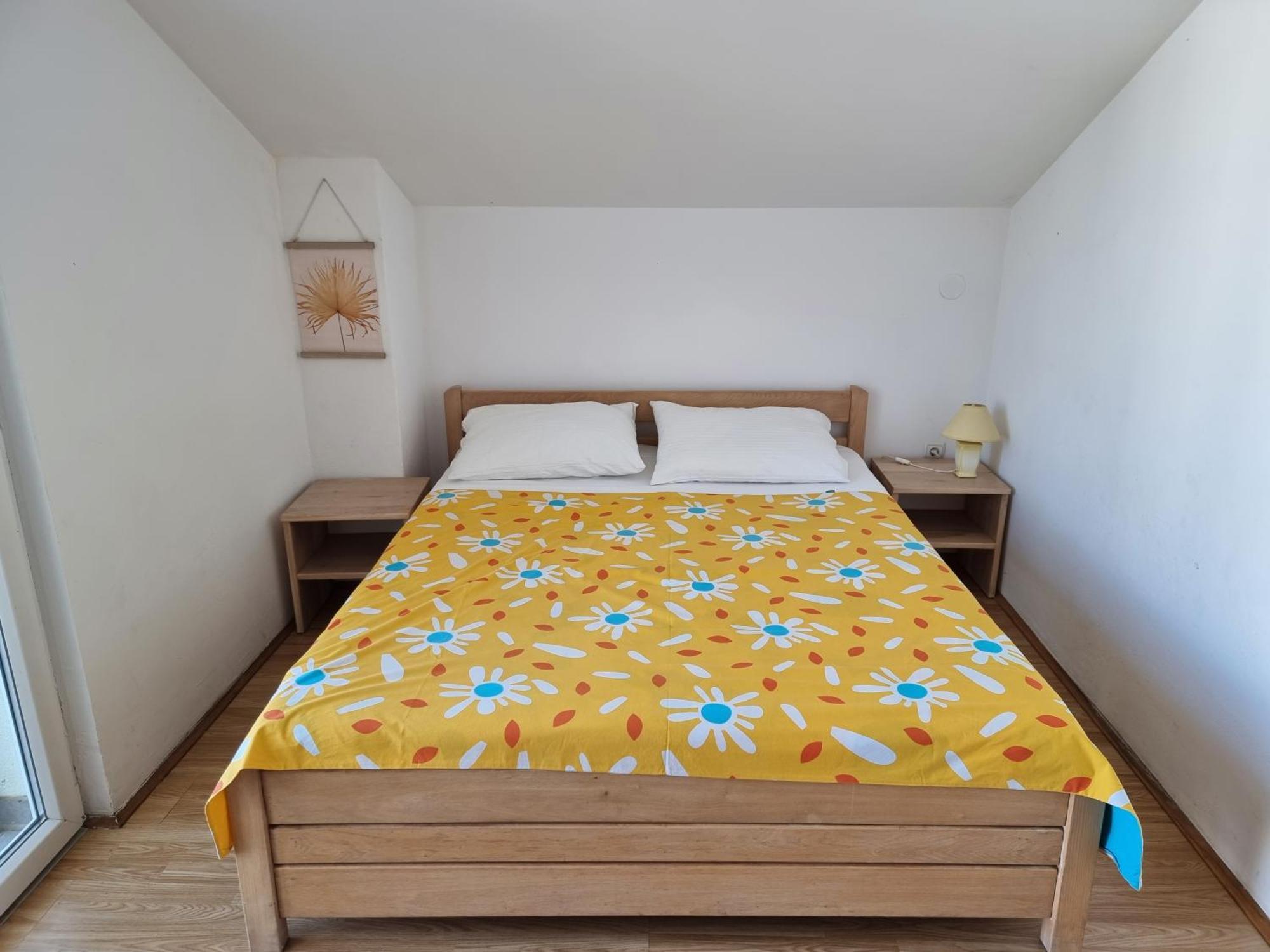 The Golden Grotto Apartments 诺瓦利娅 外观 照片